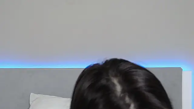 RachaelMils online show from 6, 3, 2026