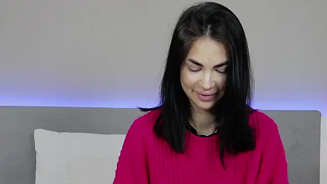 RachaelMils online show from 18, 12, 2025