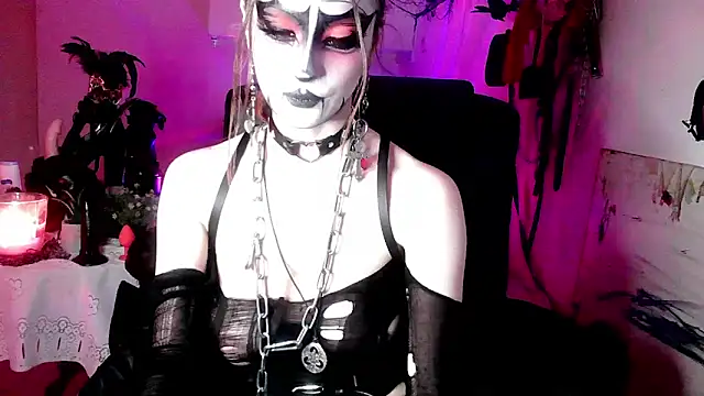 EmpressMorrigan online show from 20, 2, 2026