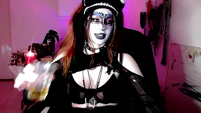 EmpressMorrigan online show from 5, 2, 2026