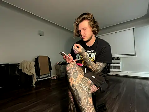 Tatertats online show from 2, 12, 2025