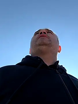 Olomoucak1982 online show from 9, 4, 2026