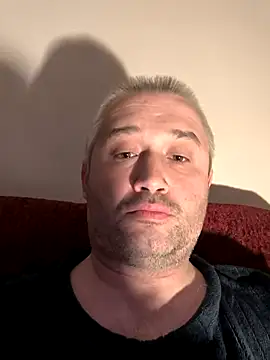 Olomoucak1982 online show from 31, 3, 2026