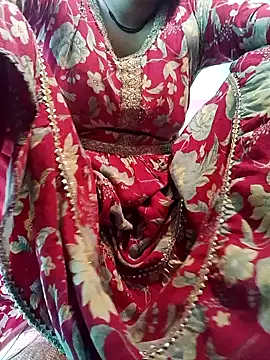 Snapshot of Karisma_ji chatting on 23, 5, 2026 Karisma ji online show from 23, 5, 2026