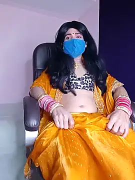 Lovely Ladyboy star online show from 21, 12, 2025