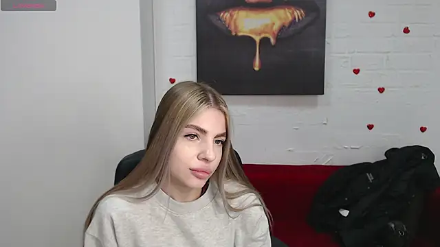 EsterNoir online show from 2, 12, 2025