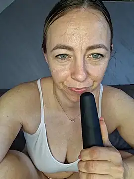 Snapshot of sole28 chatting on 16, 6, 2026 sole28 online show from 16, 6, 2026
