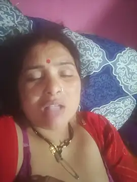Your-shreya143 online show from 13, 7, 2026