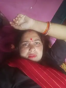 Your-shreya143 online show from 7, 7, 2026