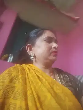 Your-shreya143 online show from 15, 6, 2026