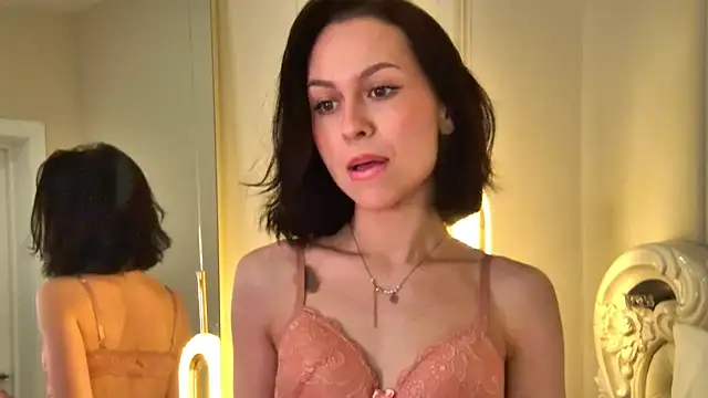 MonicaMercer online show from 4, 2, 2026