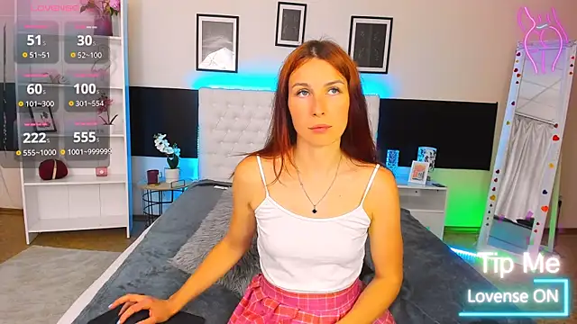 KiraNeeww online show from 23, 7, 2026