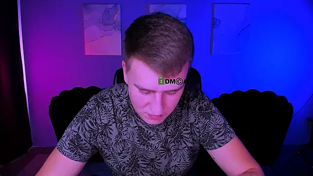 Snapshot of derek_hawk_ chatting on 4, 12, 2025 derek hawk online show from 4, 12, 2025