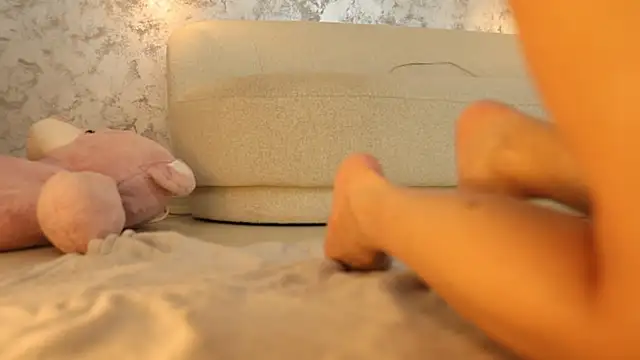 Snapshot of SilviaVanda chatting on 14, 5, 2026 SilviaVanda online show from 14, 5, 2026