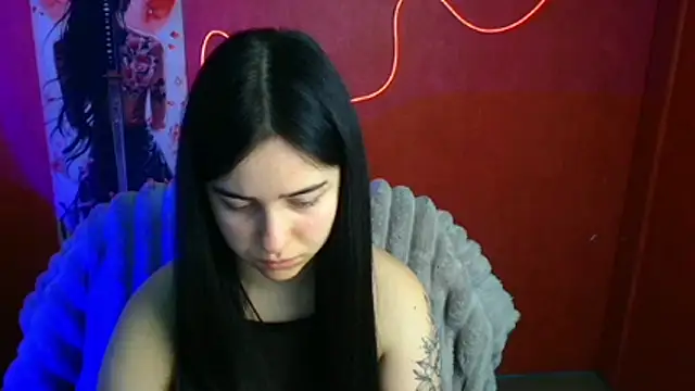 Lilu May online show from 9, 4, 2026