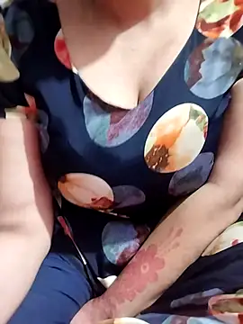 hottyrose69 online show from 25, 3, 2026