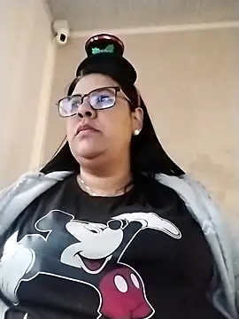 Carameloswing1 online show from 16, 12, 2025