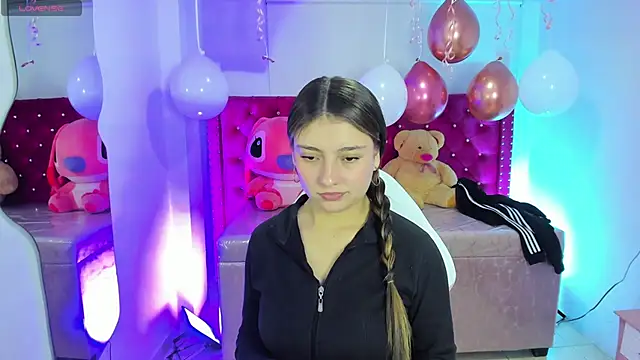 Diamond juliana online show from 20, 3, 2026