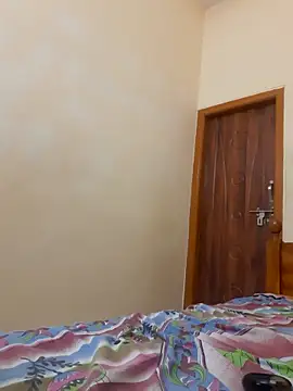 ragnar steamy online show from 15, 4, 2026