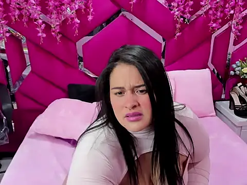 Atena Glow  online show from 14, 1, 2026