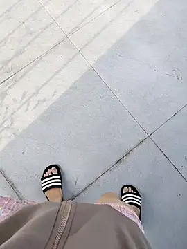 Miky Lyn online show from 15, 2, 2026