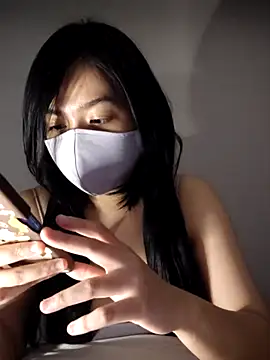 Miky Lyn online show from 7, 1, 2026