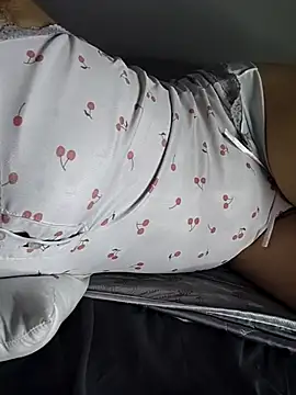 Miky Lyn online show from 24, 2, 2026