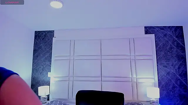 TiffanyHoustton online show from 11, 3, 2026