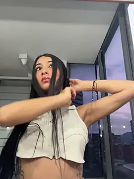 lya  brown online show from 27, 3, 2026