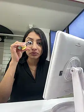 lya  brown online show from 9, 4, 2026