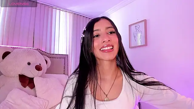 lya  brown online show from 22, 4, 2026