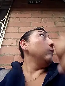 Valeria montana  online show from 2, 4, 2026