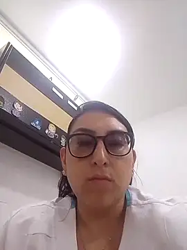 Valeria montana  online show from 23, 4, 2026
