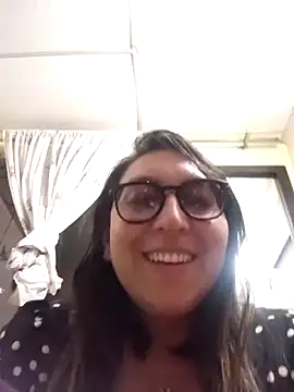 Valeria montana  online show from 20, 4, 2026