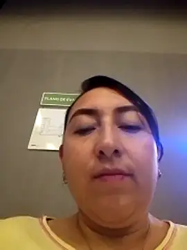 Valeria montana  online show from 9, 5, 2026