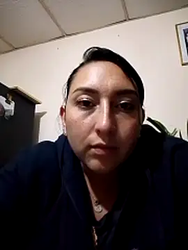 Valeria montana  online show from 14, 4, 2026