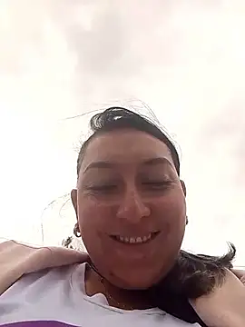 Valeria montana  online show from 22, 2, 2026