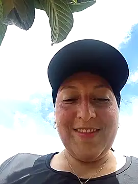 Valeria montana  online show from 6, 6, 2026