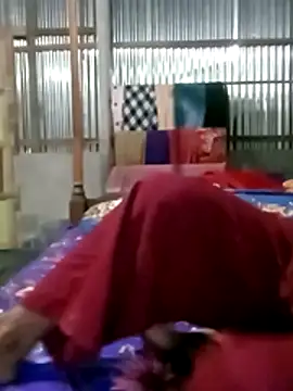 naughtygirl96 online show from 18, 4, 2026