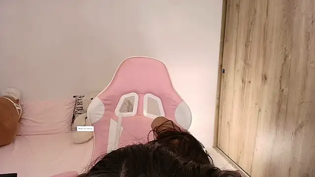 phia carter online show from 7, 4, 2026