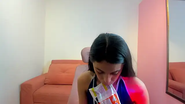 AdrianaTorres  online show from 28, 3, 2026