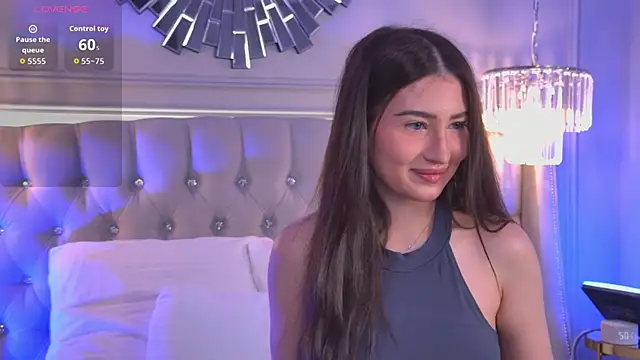 LisaDeviss online show from 12, 4, 2026