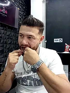 MaxSteel x online show from 11, 2, 2026