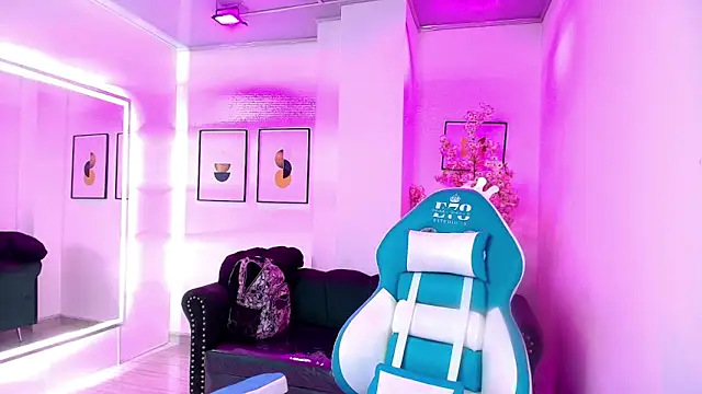 Nicole sounders online show from 1, 3, 2026