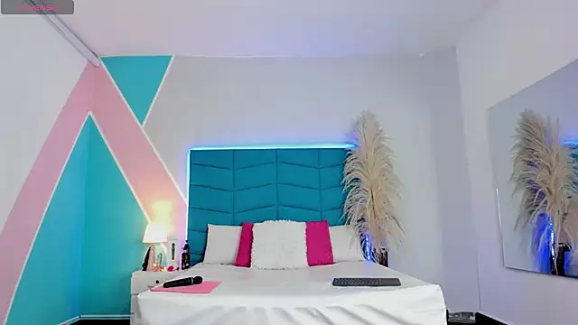  victoria collins  online show from 14, 2, 2026