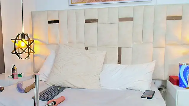 Sara BigAss- online show from 8, 1, 2026