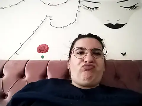 Snapshot of Dana92va chatting on 9, 2, 2026 Dana92va online show from 9, 2, 2026