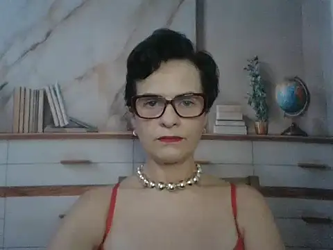 Luna-Hot0802 online show from 10, 2, 2026