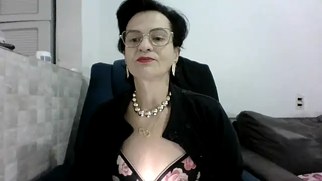 Luna-Hot0802 online show from 23, 6, 2026