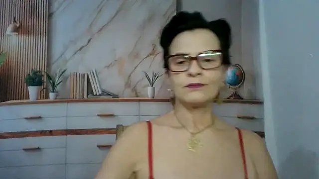 Luna-Hot0802 online show from 1, 3, 2026